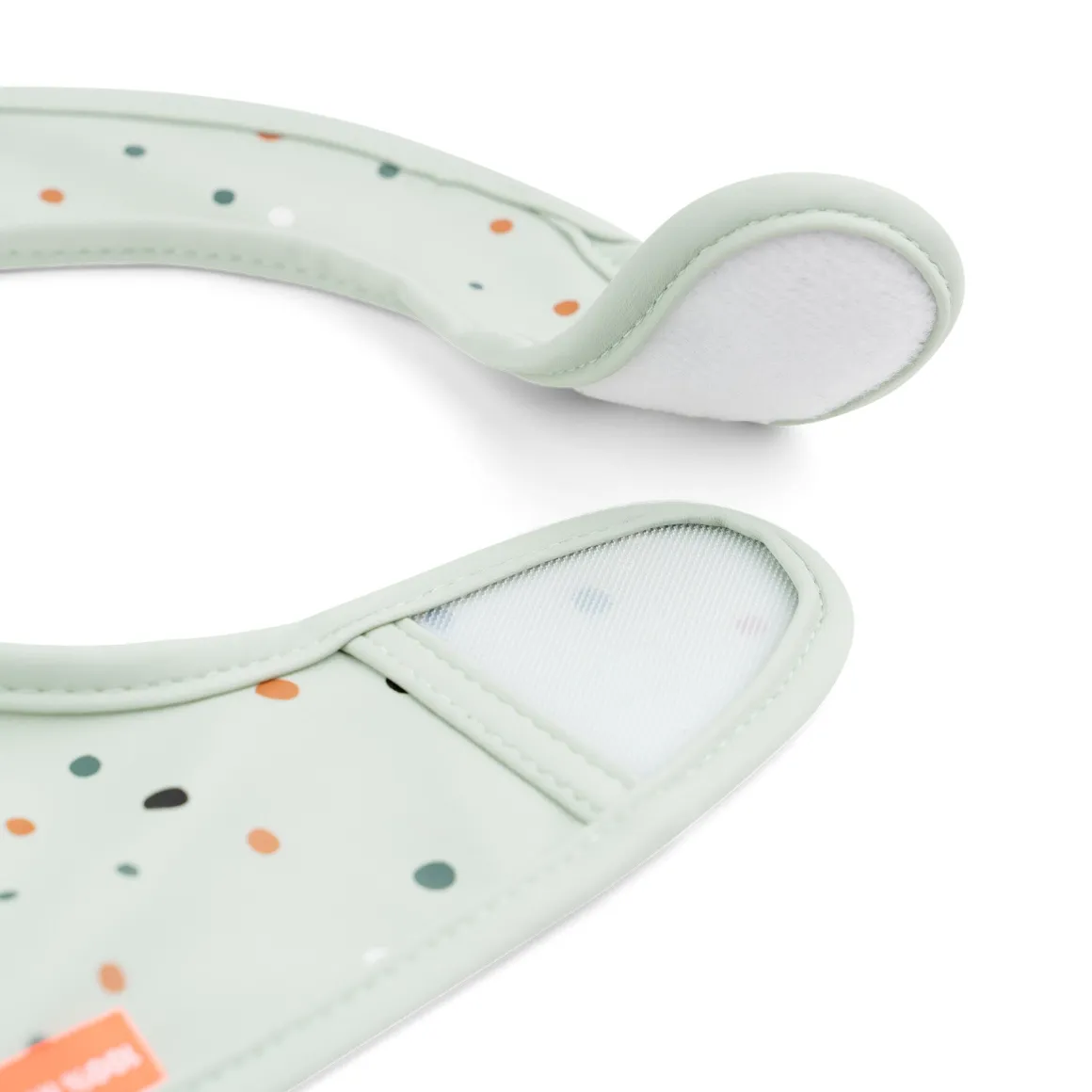 Bib with velcro 2-pack - Croco - Green