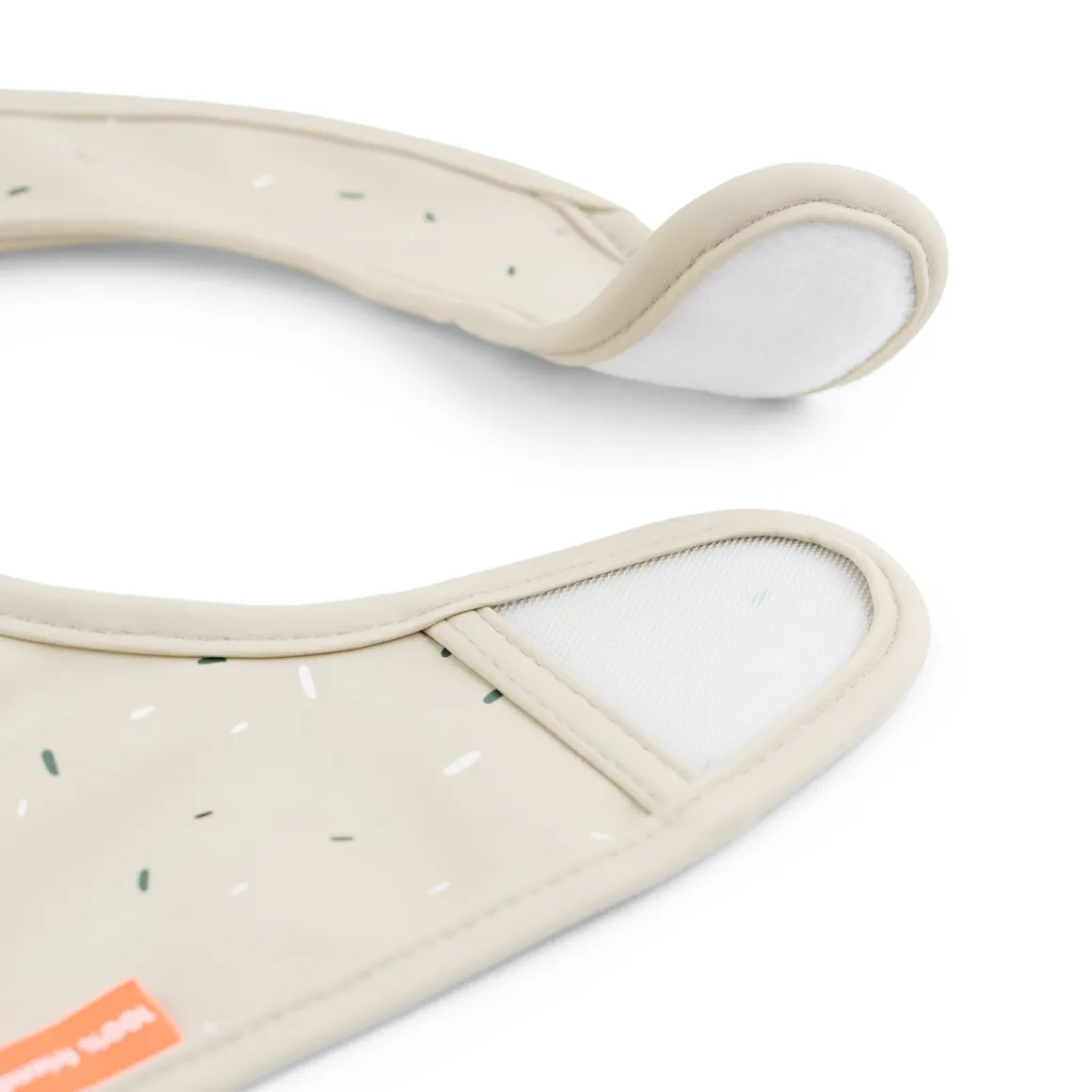 Bib with velcro 2-pack - Lalee - Sand