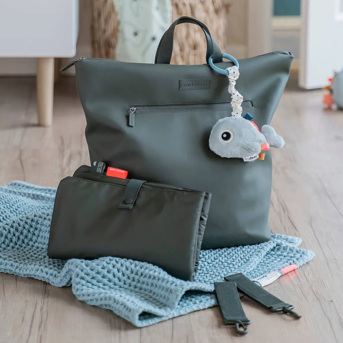 Changing backpack - Green