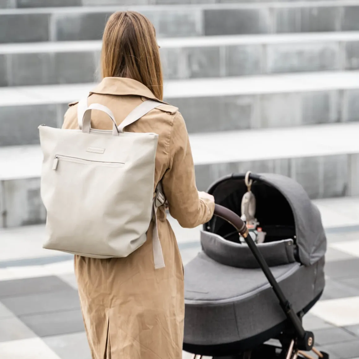 Changing backpack - Sand
