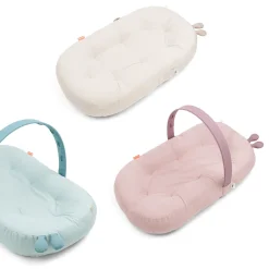 Cozy lounger with activity arch - Raffi - Powder