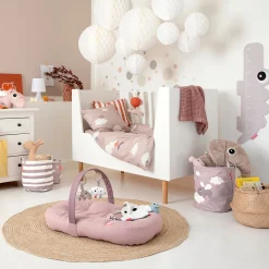 Cozy lounger with activity arch - Raffi - Powder