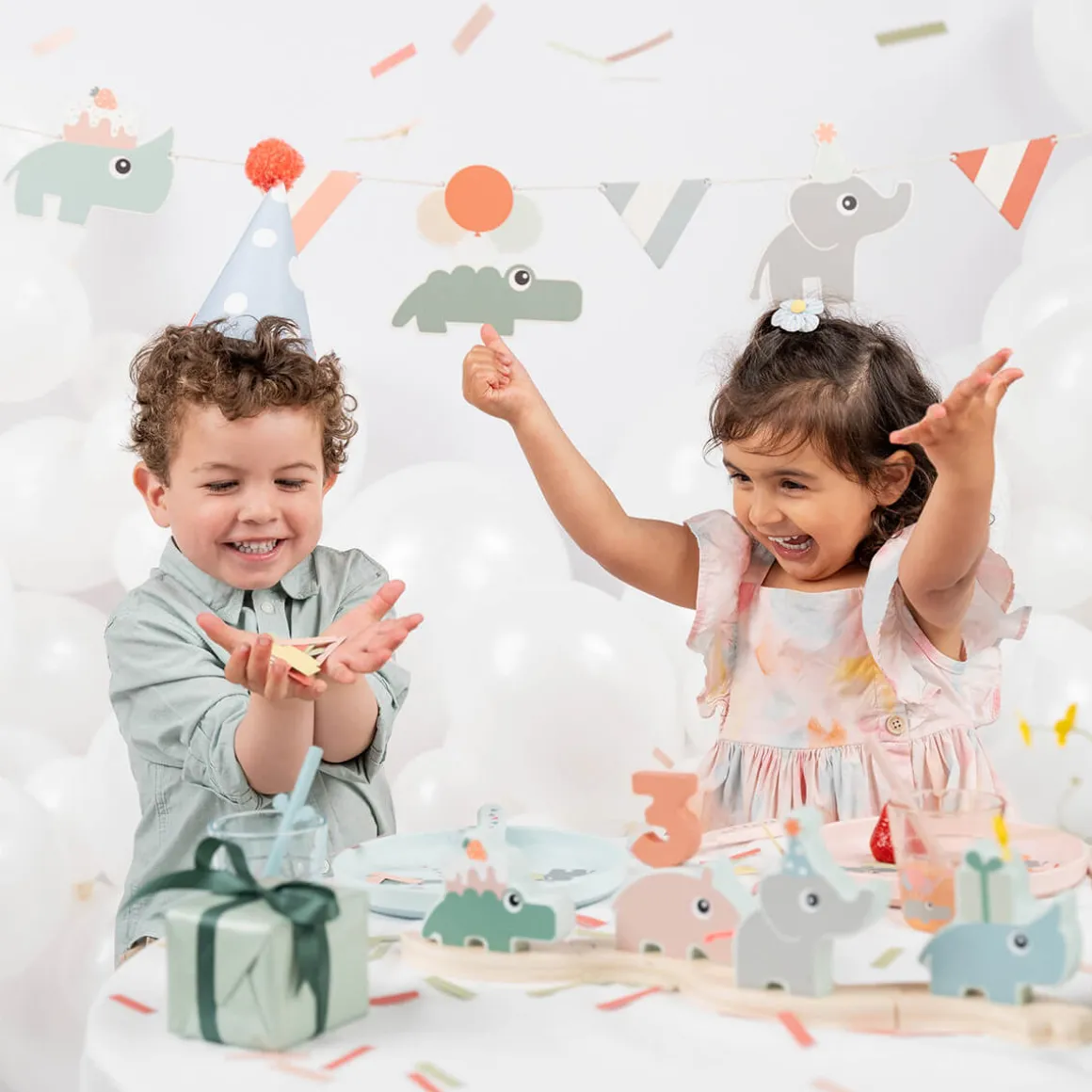 Garland - Celebration - Colour mix
