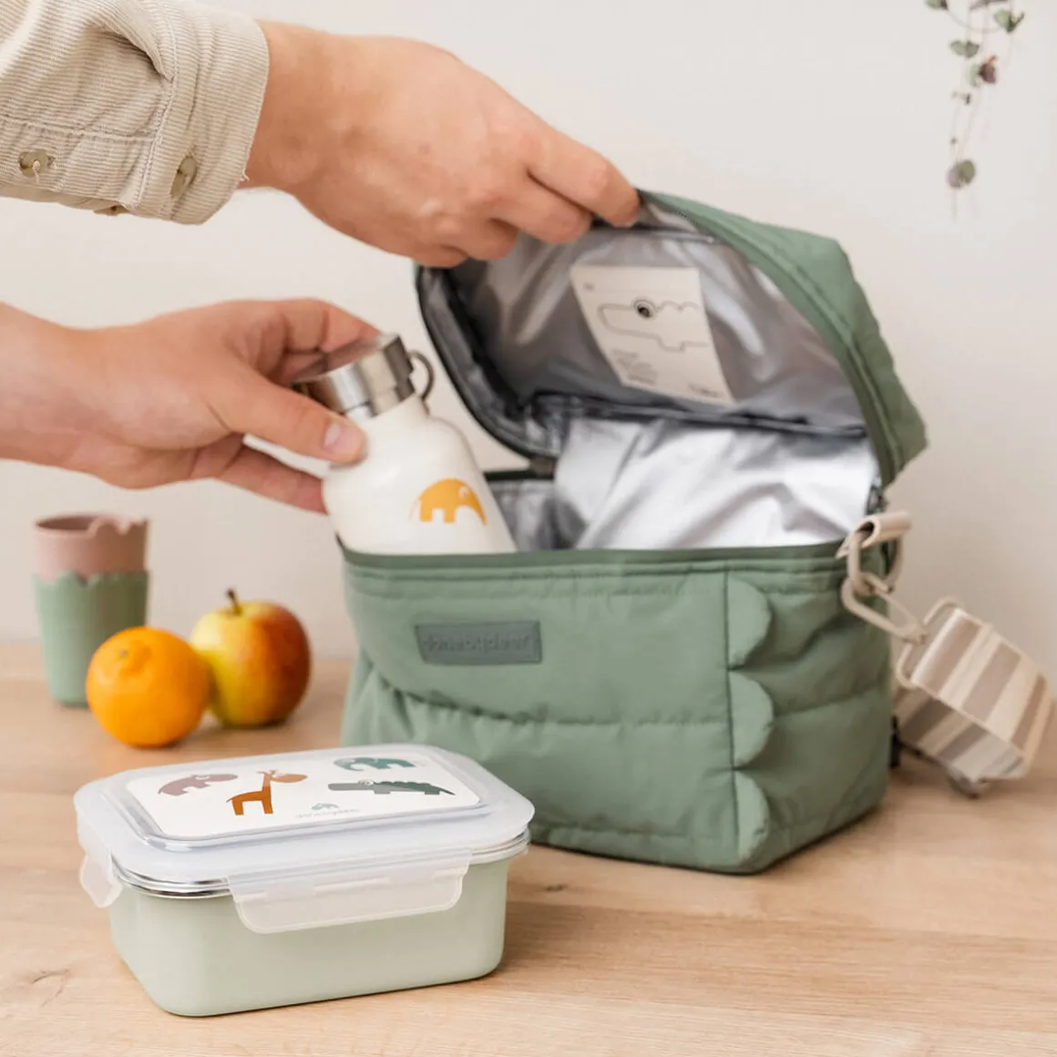 Metal lunch box - Deer friends - Green
