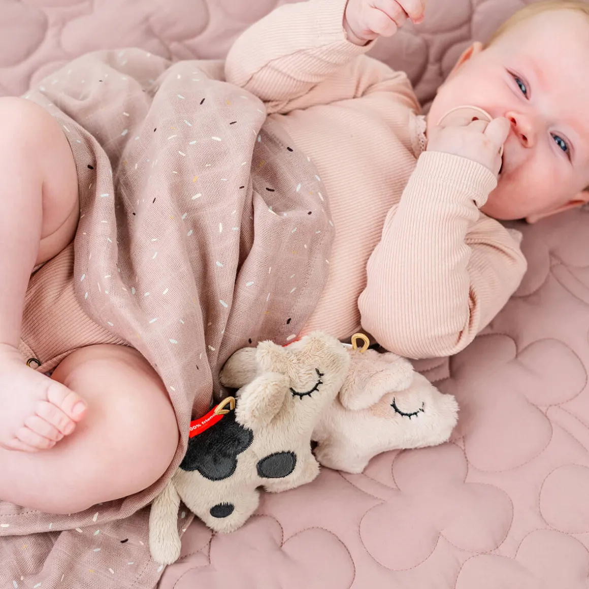 Tiny sensory rattle - Dotti - Sand