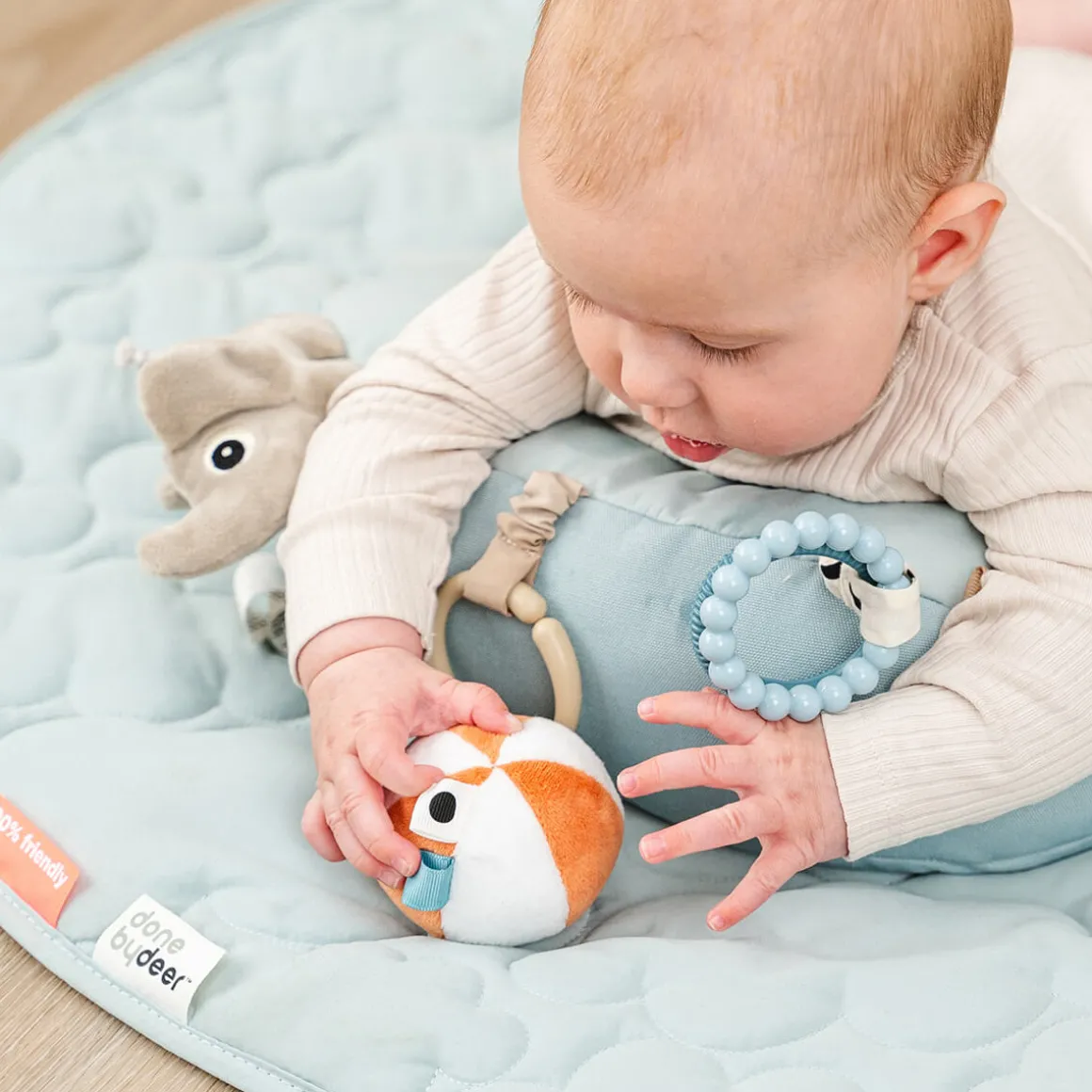 Tummy time activity pillow - Playground - Blue